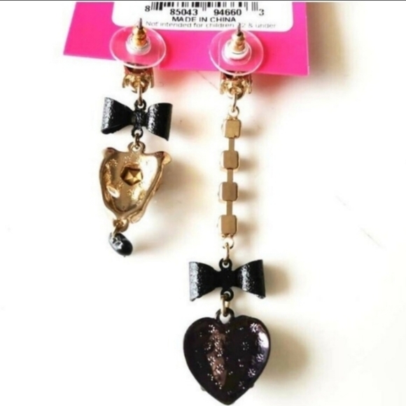New Vintage! BETSEY JOHNSON Hollywood Glam Leopard Tiger Heart Dangle Earrings. - Picture 7 of 8